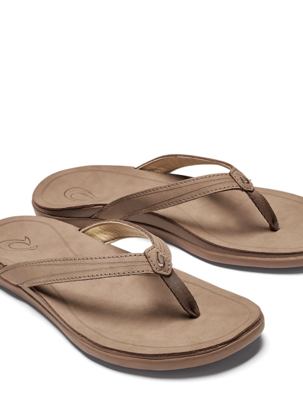 NWT OLUKAI Sandals